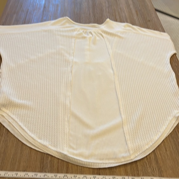 Free People Top - Picture 4 of 8